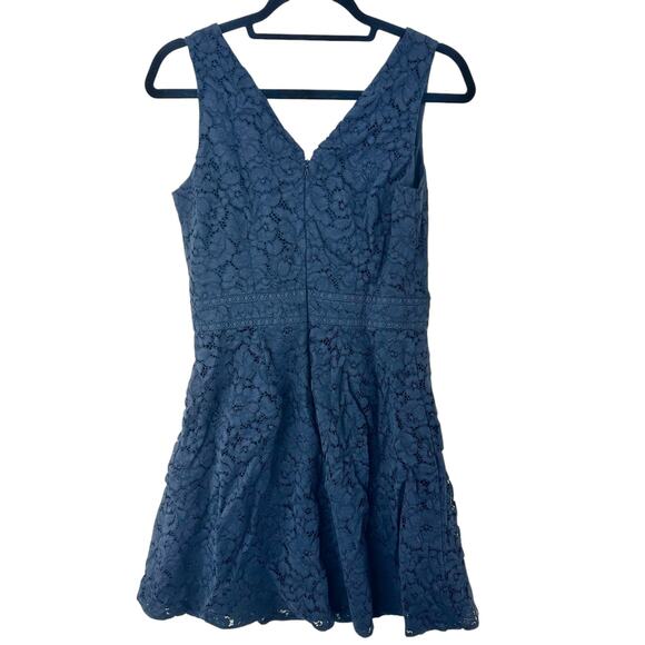 Loft sleeveless black lace ruffle v neck dress women’s size 4 - Picture 2 of 9